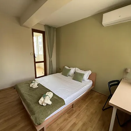 Sunwave 2 Bedrooms Center *